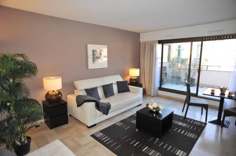 Cannes Rentals, Ref 227, John and John Real Estate, Cannes, France